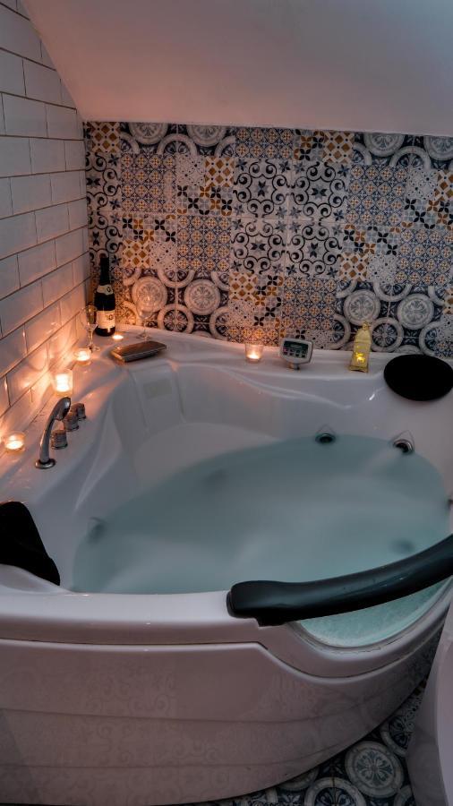 Spa Apartment Yin - Hot Tub, Sauna, Spa Nowy Sad Zewnętrze zdjęcie